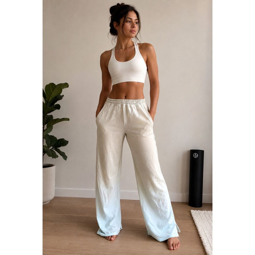 Lululemon Athletica Ombre Wide Leg Yoga Pants Trousers   Women's Size Medium